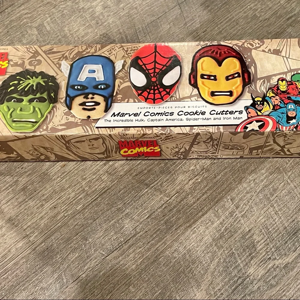 Williams Sonoma Marvel Cookie Cutters set of 4 in box